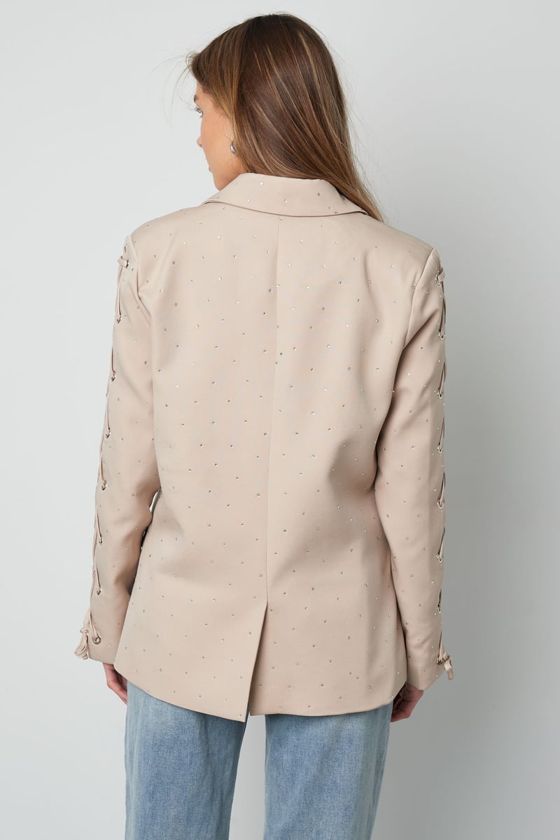 Blazer met steentjes en vetermouwen