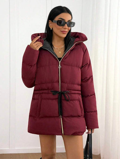 Veste doublée à capuche et fermeture éclair avec cordon de serrage